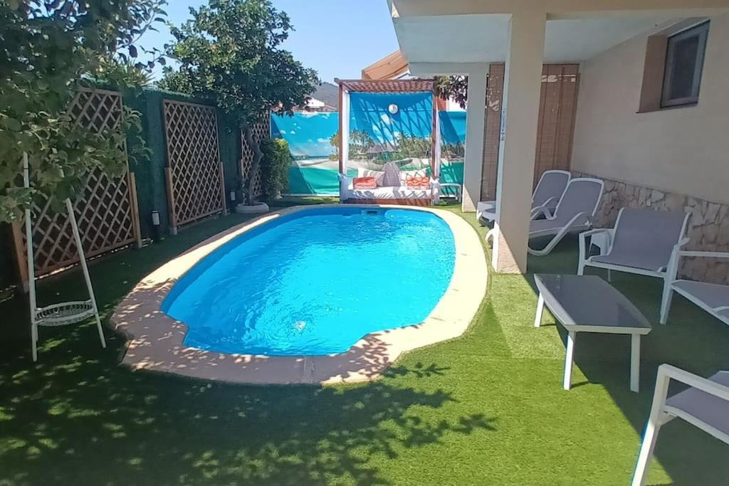 Casa De Verano * Pineda de Mar