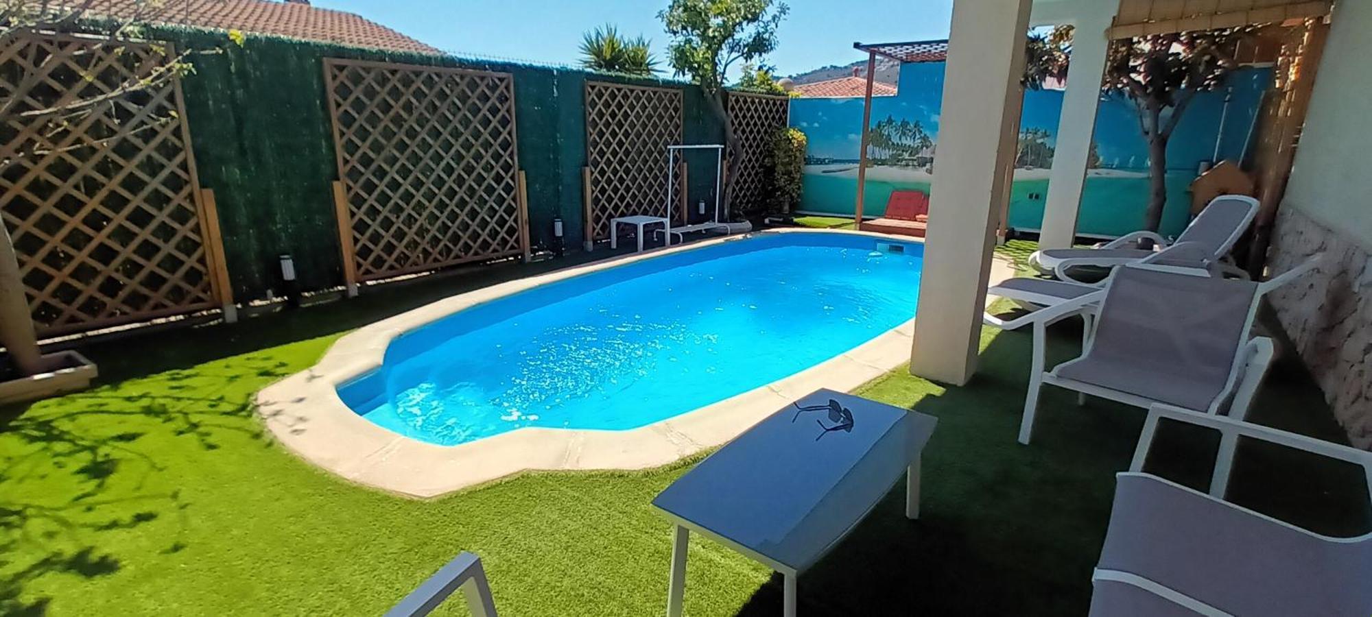 Casa De Verano * Pineda de Mar